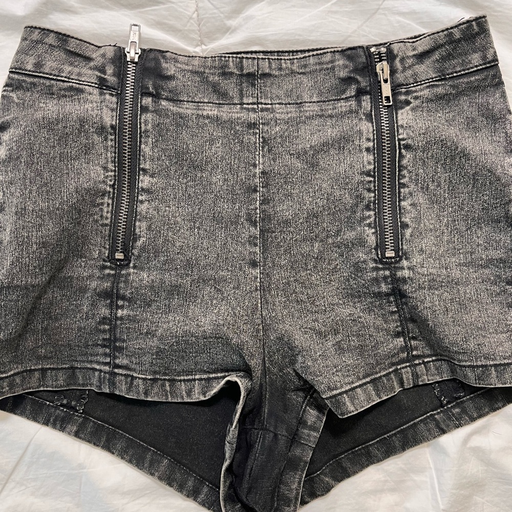 The Kooples black wash denim shorts sz s-m